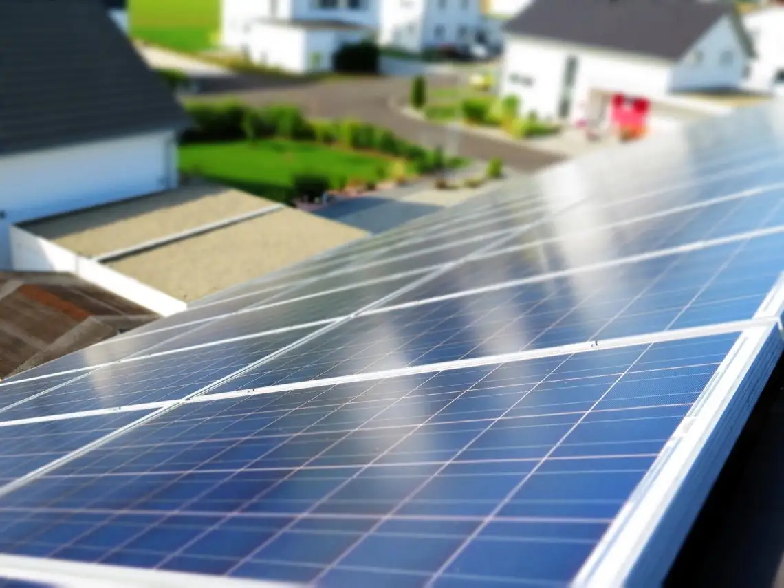 zonnepanelen schoonmaken breda eo